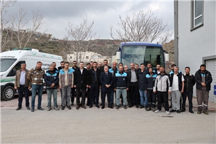 HACILAR BELEDİYESİ PERSONELİ, MESAİ BAŞLANGICINDA BAYRAMLAŞTI