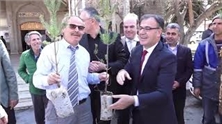HACILAR’DA YEŞİL BİR ÇEVRE İÇİN 800 FİDAN DAĞITILDI